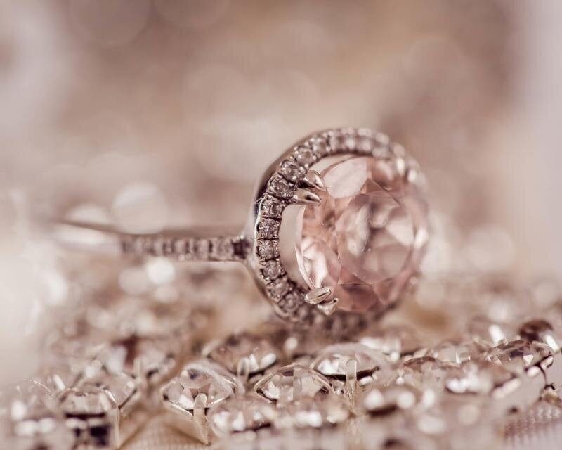 A cluster of fine gold diamond rings