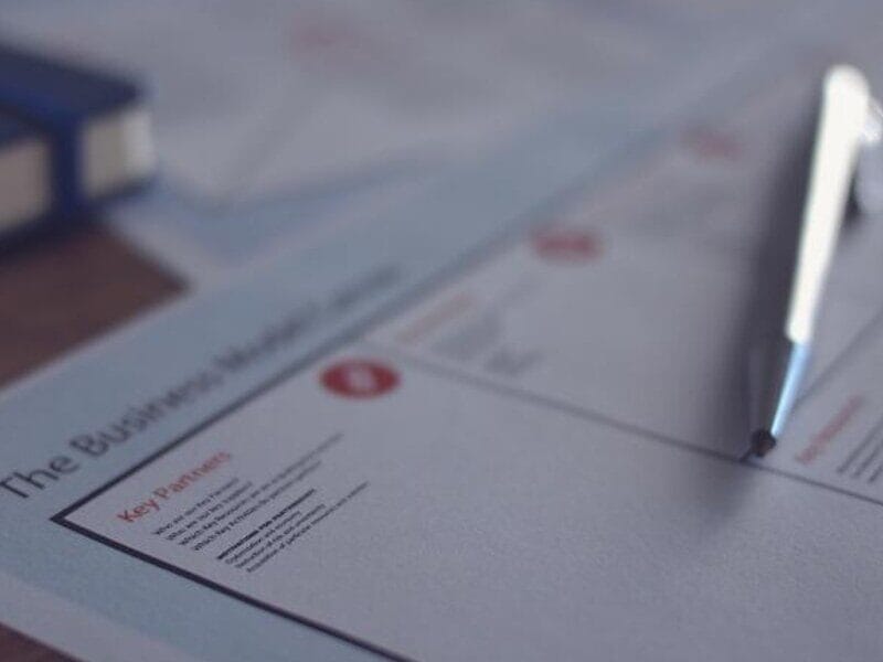 Reviewing a diamond grading report — why GIA and IGI certification matters