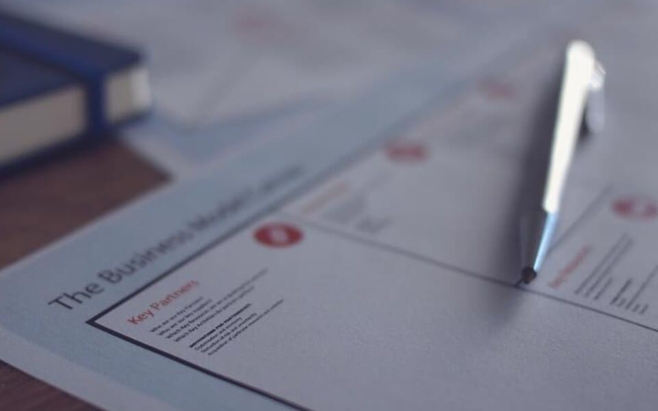 Reviewing a diamond grading report — why GIA and IGI certification matters