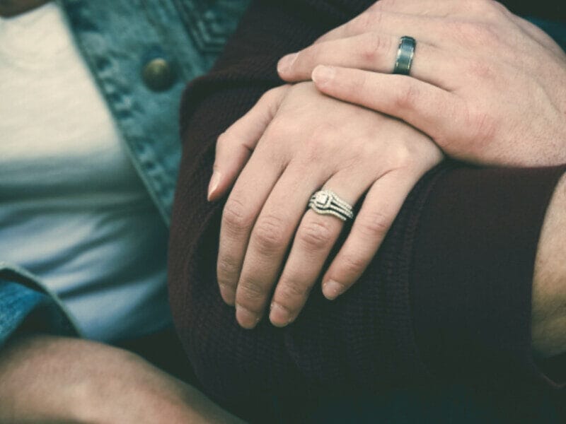 A couple with an engagement ring — ring styles and trends in Lebanon for 2026