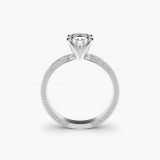 Bague de fiançailles solitaire diamant rond gravé, vue de profil