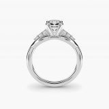 Bague de fiançailles petite torsade délicate taille coussin, vue de profil